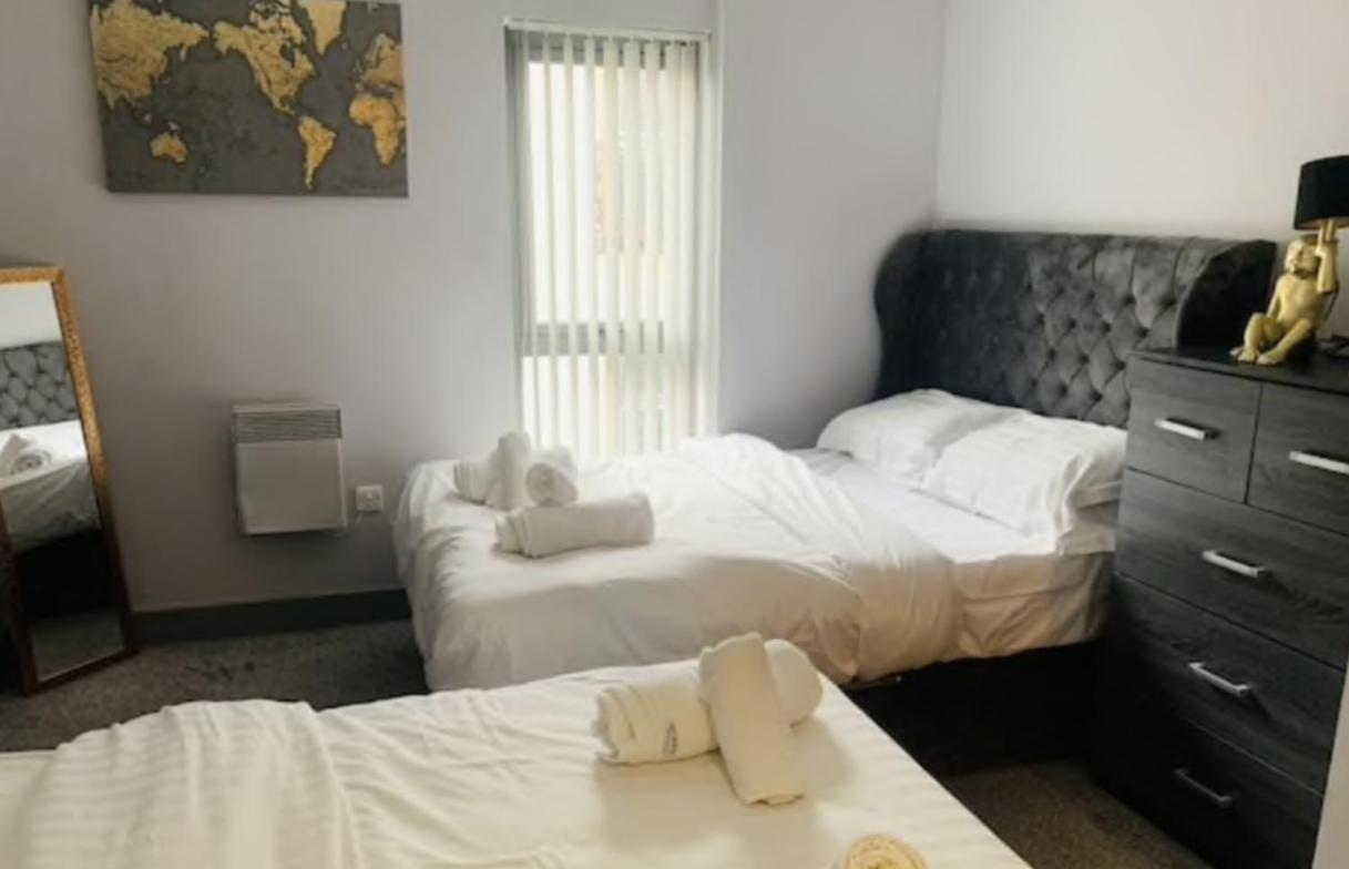 2 Bedroom Free Parking By Concert Square Sleeps 8 ลิเวอร์พูล ภายนอก รูปภาพ